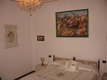 Agnese Old Town Bed and Breakfast