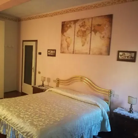 Bed and Breakfast Agnese Old Town 2*