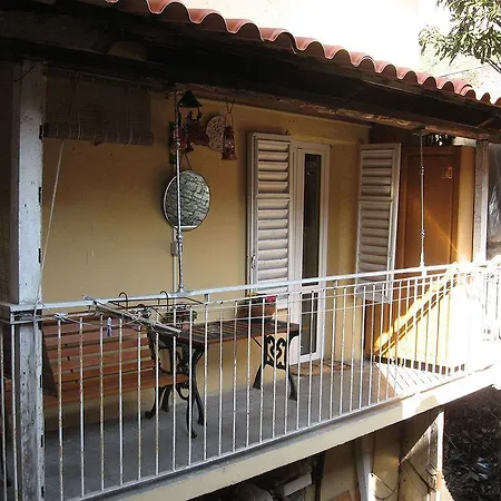 Oda ve Kahvaltı Agnese Old Town 2*